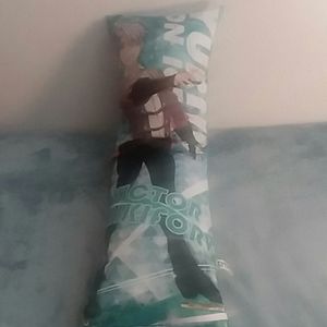 Yuri on ice Victor body pillow